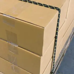 Elastic tension straps allows to strap material onto pallets Sangle élastiques de tension pour palette Elastische spanband voor paletten Elastischer Gummispanngurt