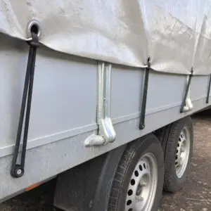 Oval rubber elastic tensionner holding trailer cover or tarpaulins