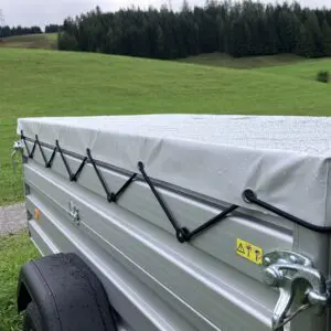 10 mm PP Bungee cord holding tarp on a trailer