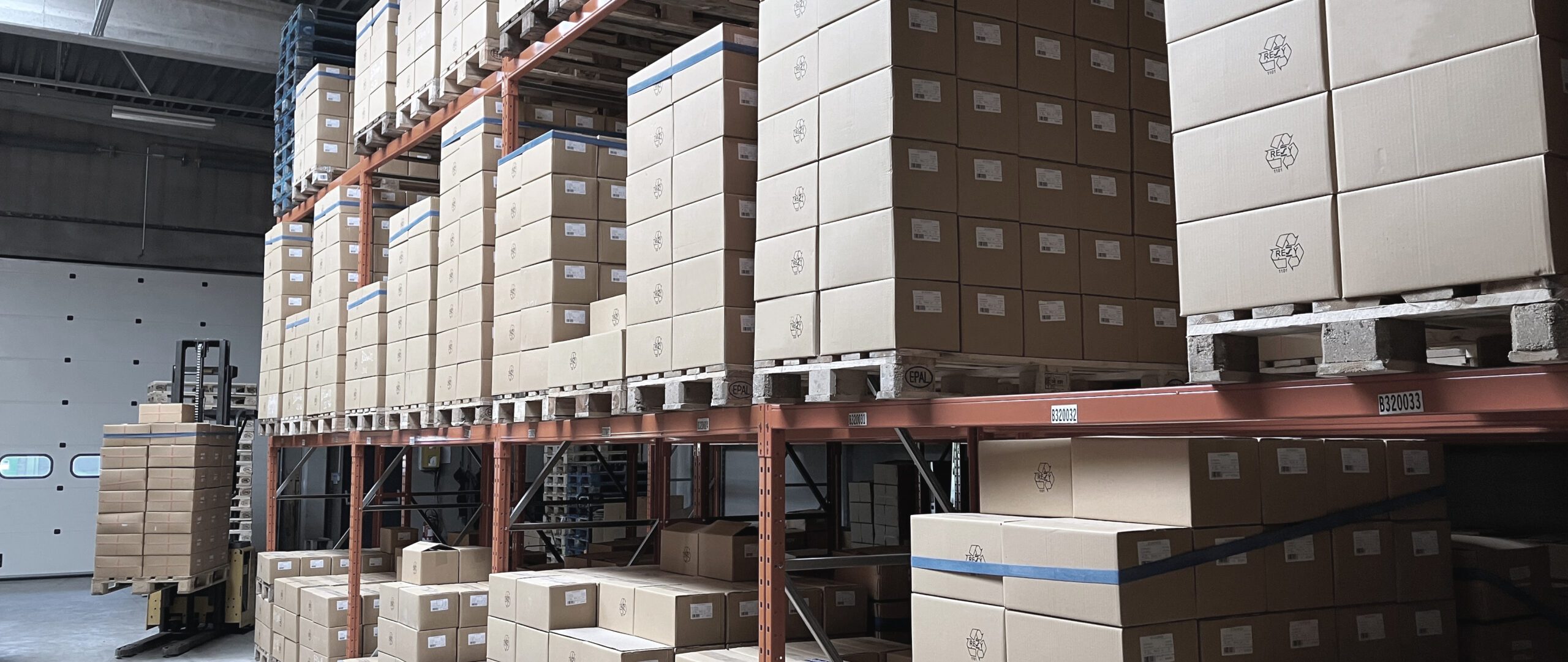 Nico wholesaler - warehouse and pallets storage